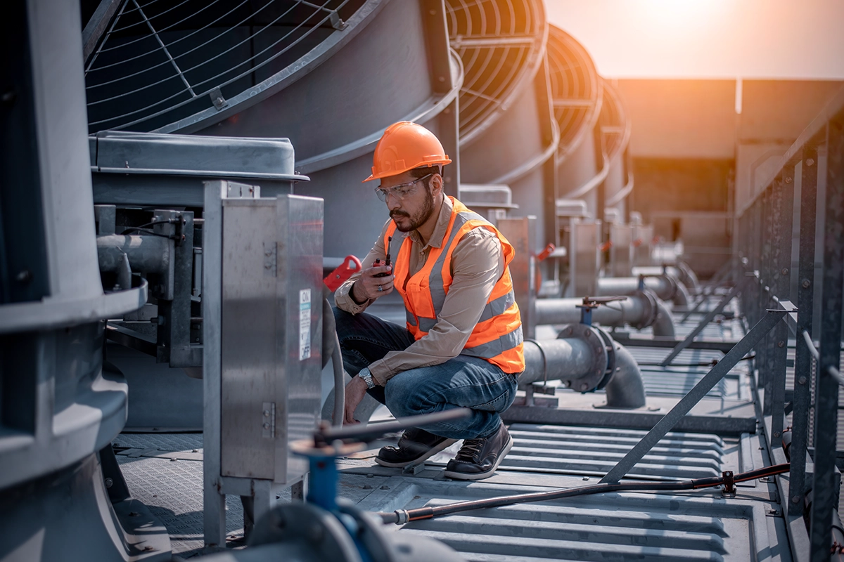 Engineer_Working_On_Roof_Trade_Services_Managed_Services_Australia
