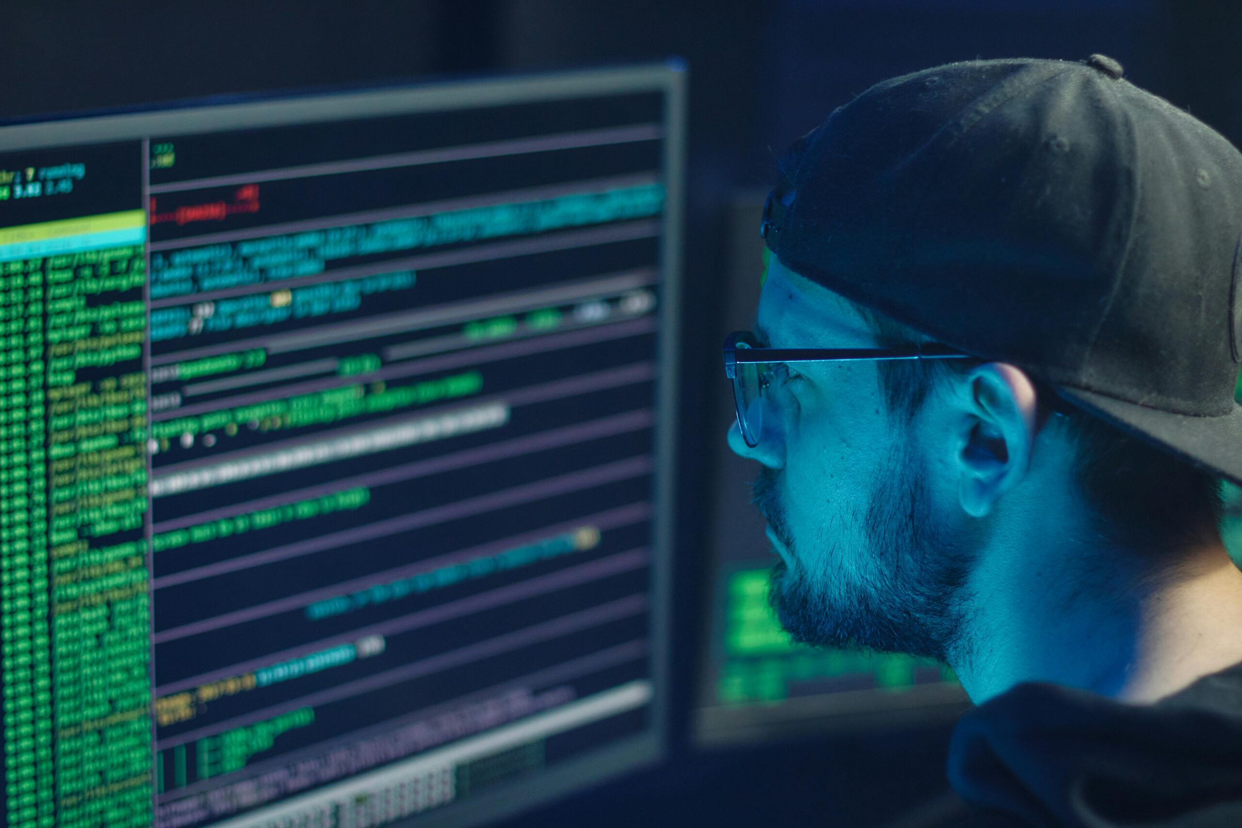 pexels-mikhail-nilov-6963098 cybersecurity
